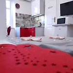 Lighthouse شقة غييكا