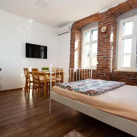 Lighthouse Apartment